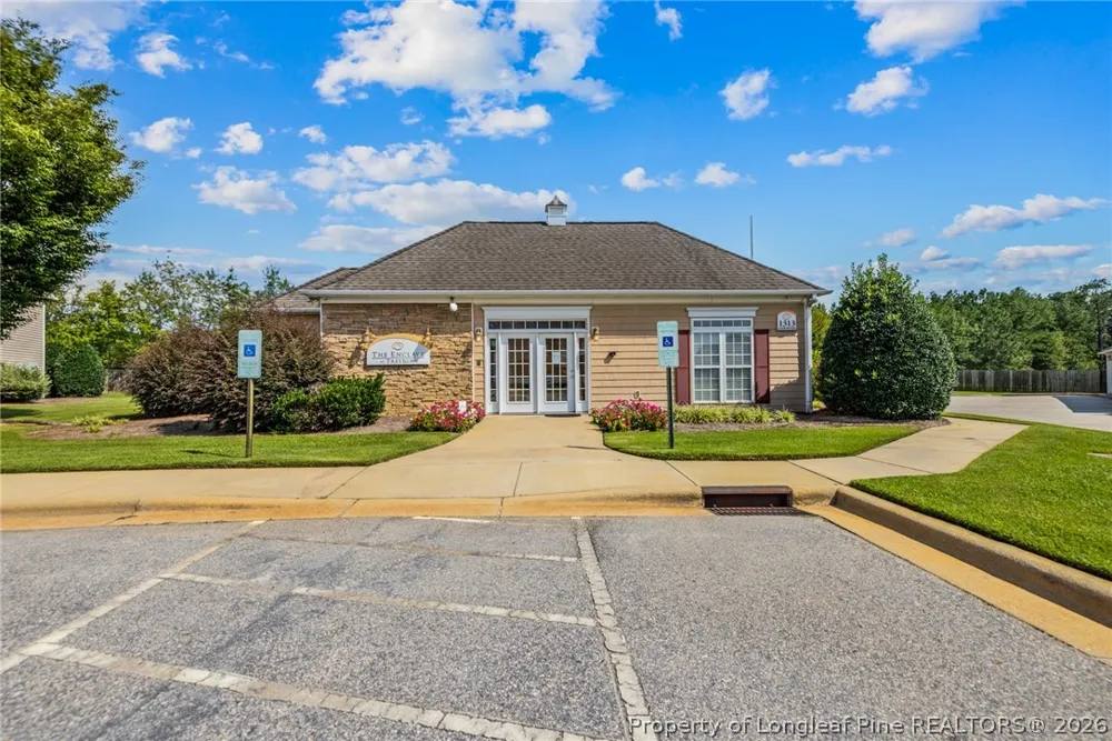 1325 Kershaw Loop #233 Fayetteville, NC 28314
