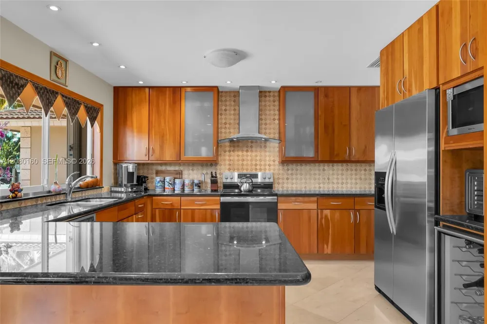 2930 NE 164th St North Miami Beach, FL 33160
