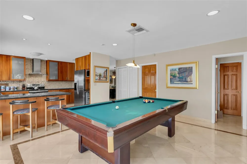 2930 NE 164th St North Miami Beach, FL 33160
