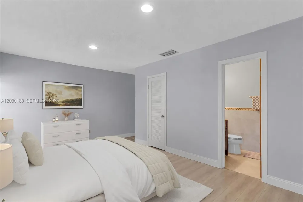 2930 NE 164th St North Miami Beach, FL 33160
