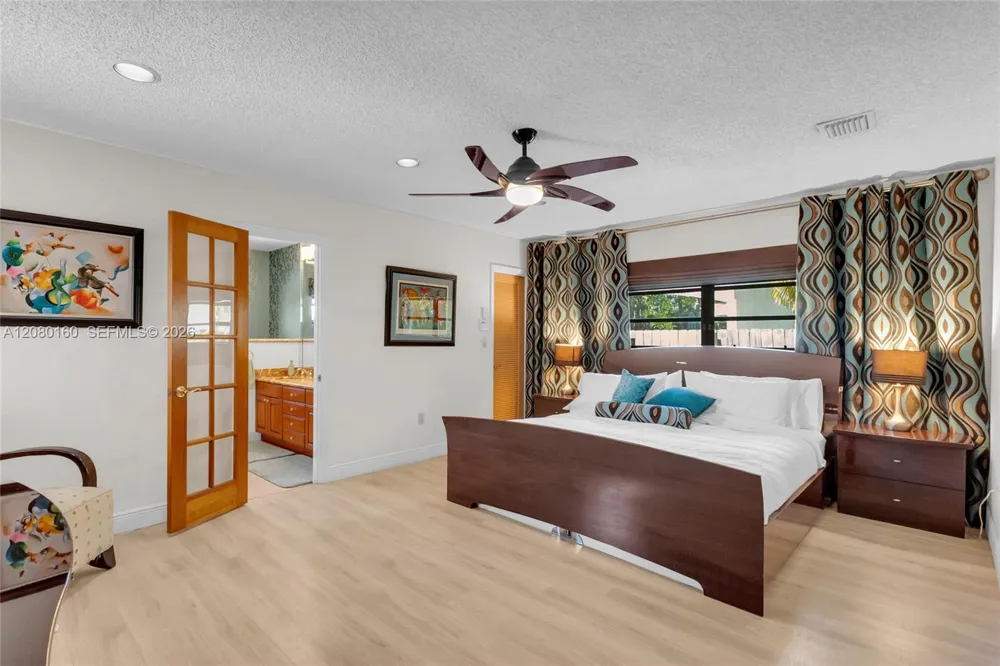 2930 NE 164th St North Miami Beach, FL 33160