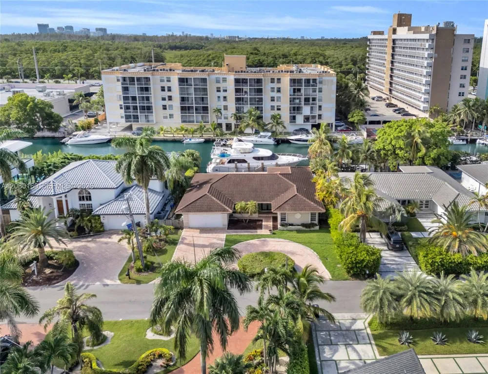 2930 NE 164th St North Miami Beach, FL 33160