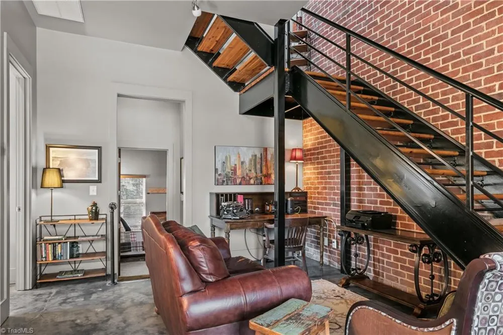 460 Arlington Street Greensboro, NC 27406