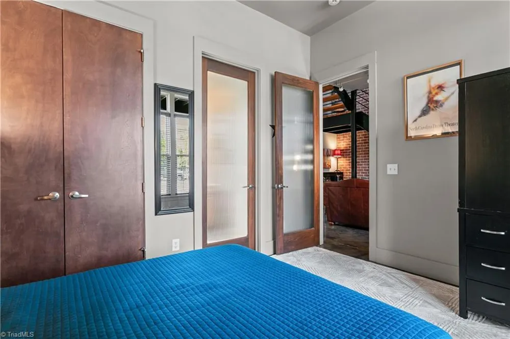 460 Arlington Street Greensboro, NC 27406