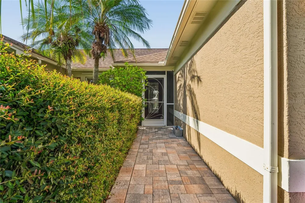 2966 SUMNER WAY Palm Harbor, FL 34684