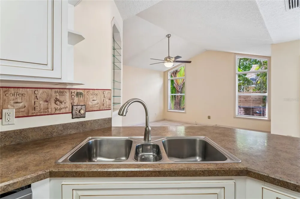 2966 SUMNER WAY Palm Harbor, FL 34684