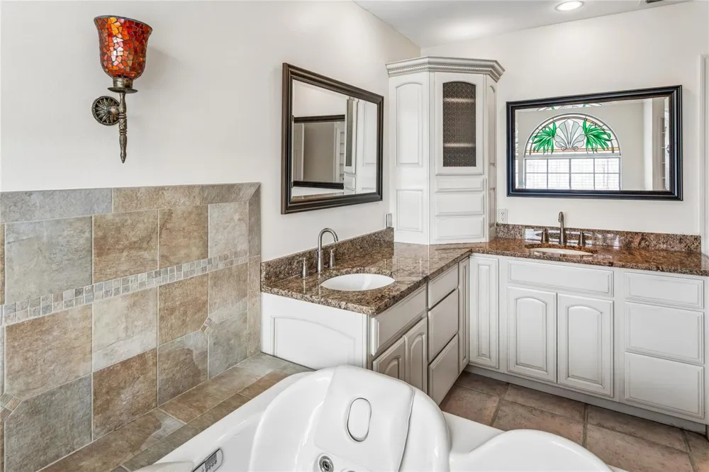 2966 SUMNER WAY Palm Harbor, FL 34684
