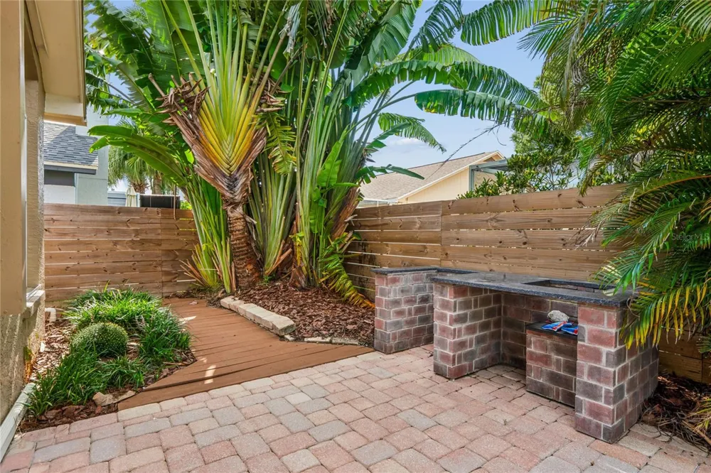 2966 SUMNER WAY Palm Harbor, FL 34684