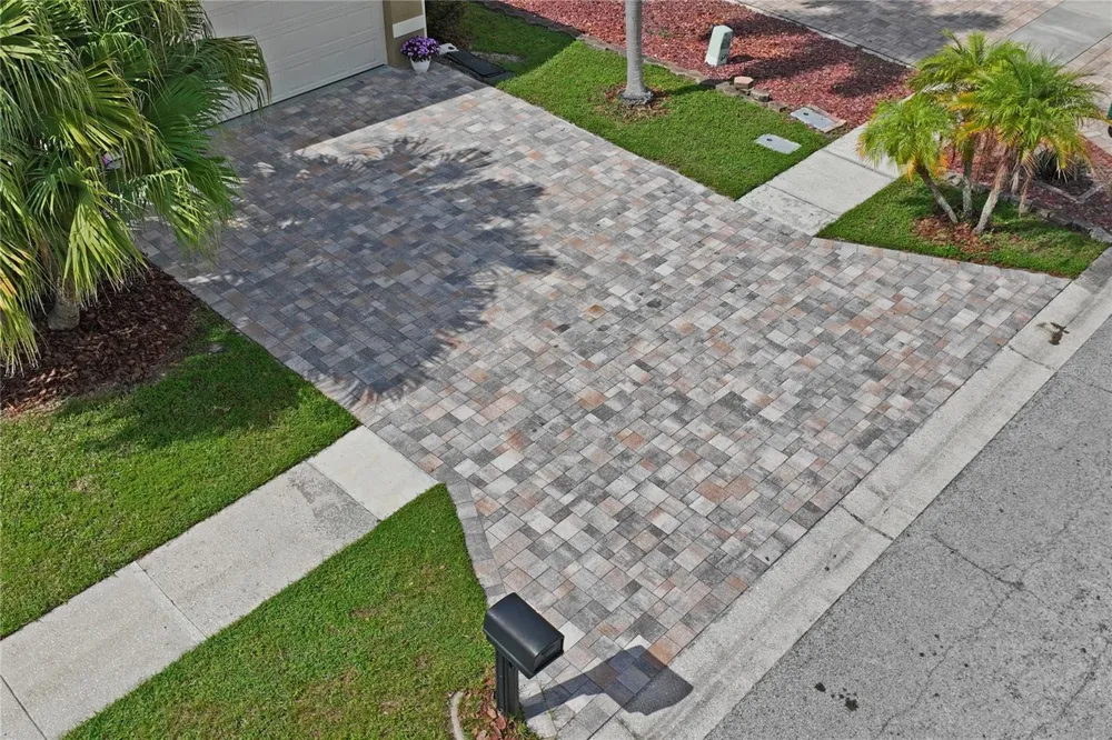 2966 SUMNER WAY Palm Harbor, FL 34684