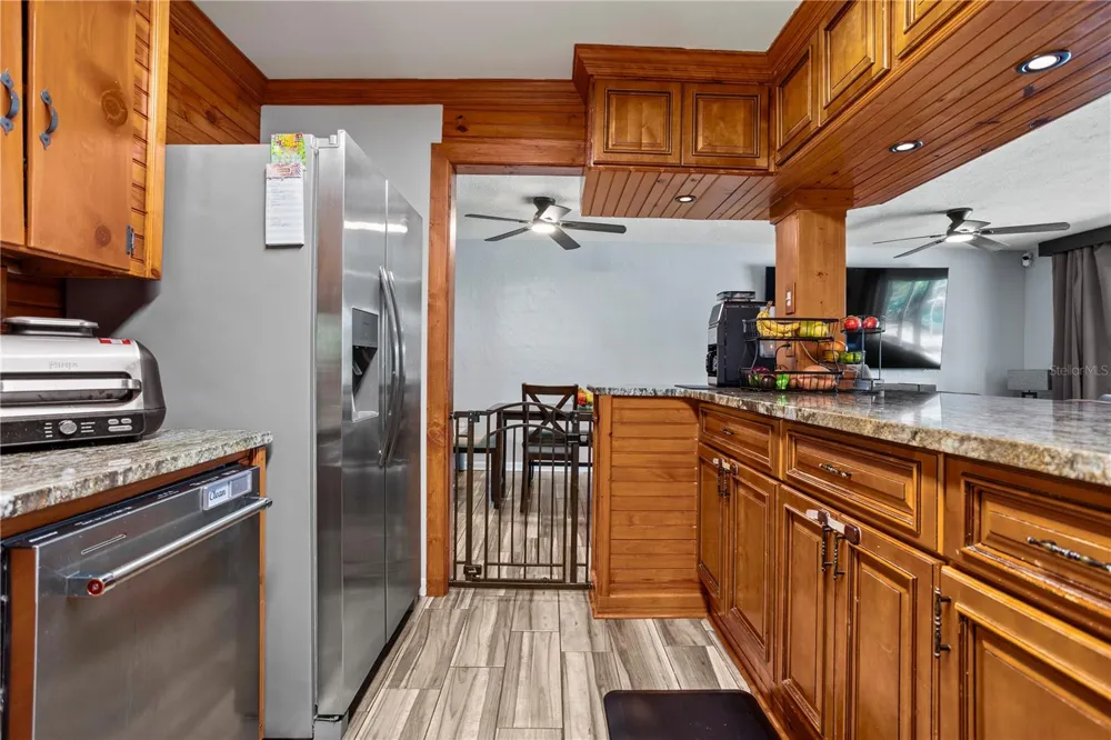 6809 WILLOUGHBY LANE Belle Isle, FL 32812