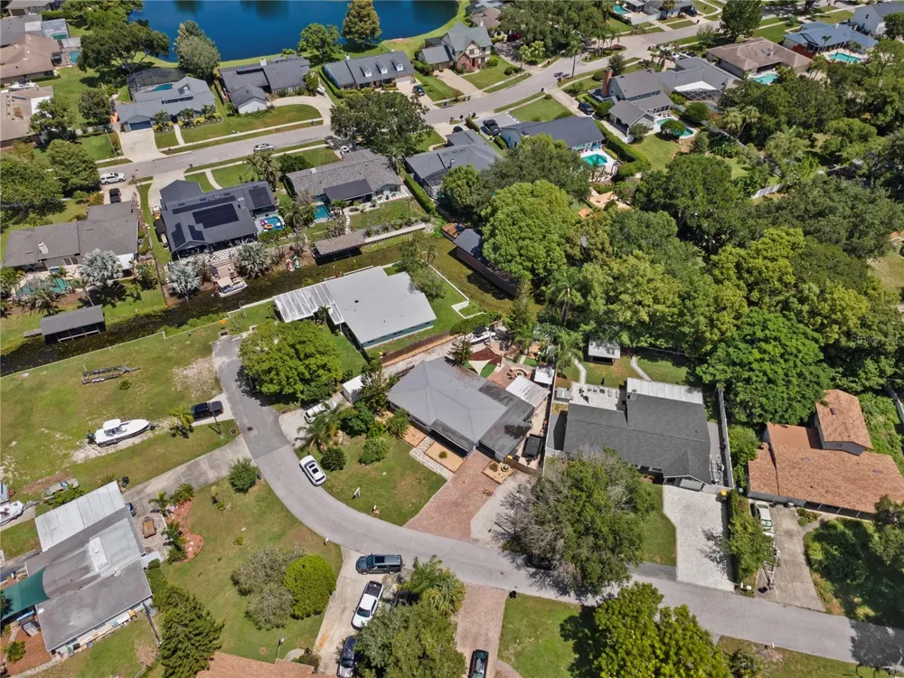6809 WILLOUGHBY LANE Belle Isle, FL 32812