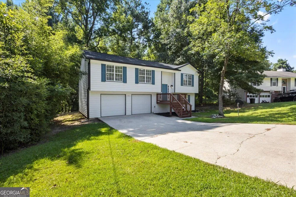 7201 Woodcreek WAY Douglasville, GA 30134