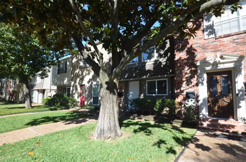6310 Chevy Chase Drive #5
