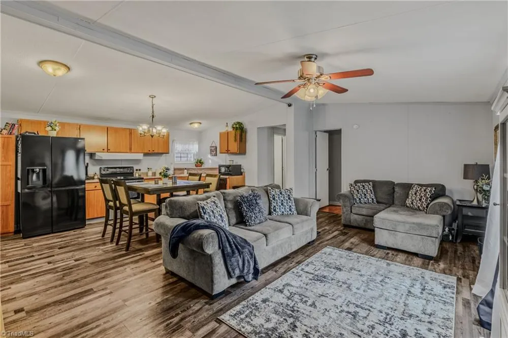 171 Clover Lane Mount Airy, NC 27030
