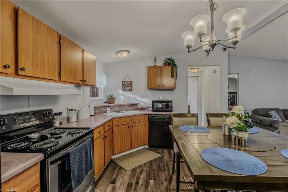 171 Clover Lane Mount Airy, NC 27030