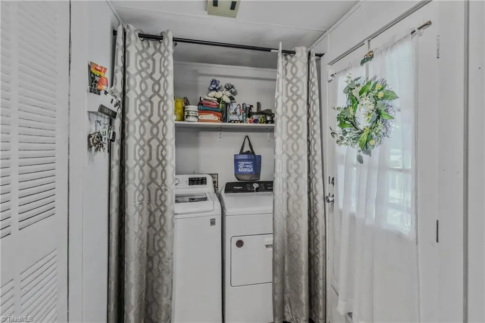 171 Clover Lane Mount Airy, NC 27030