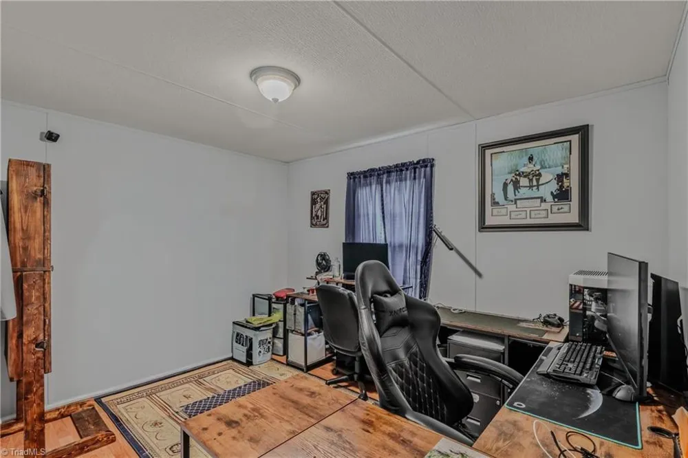 171 Clover Lane Mount Airy, NC 27030