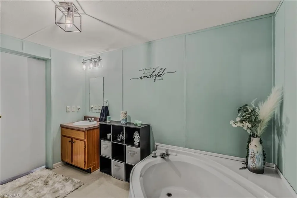 171 Clover Lane Mount Airy, NC 27030