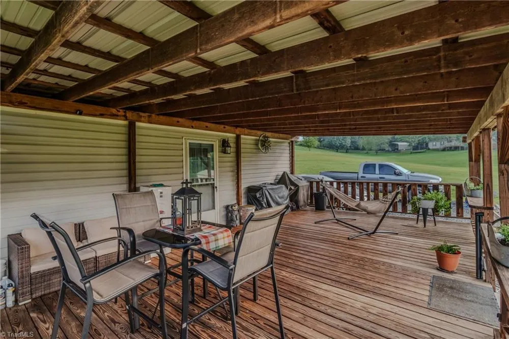 171 Clover Lane Mount Airy, NC 27030
