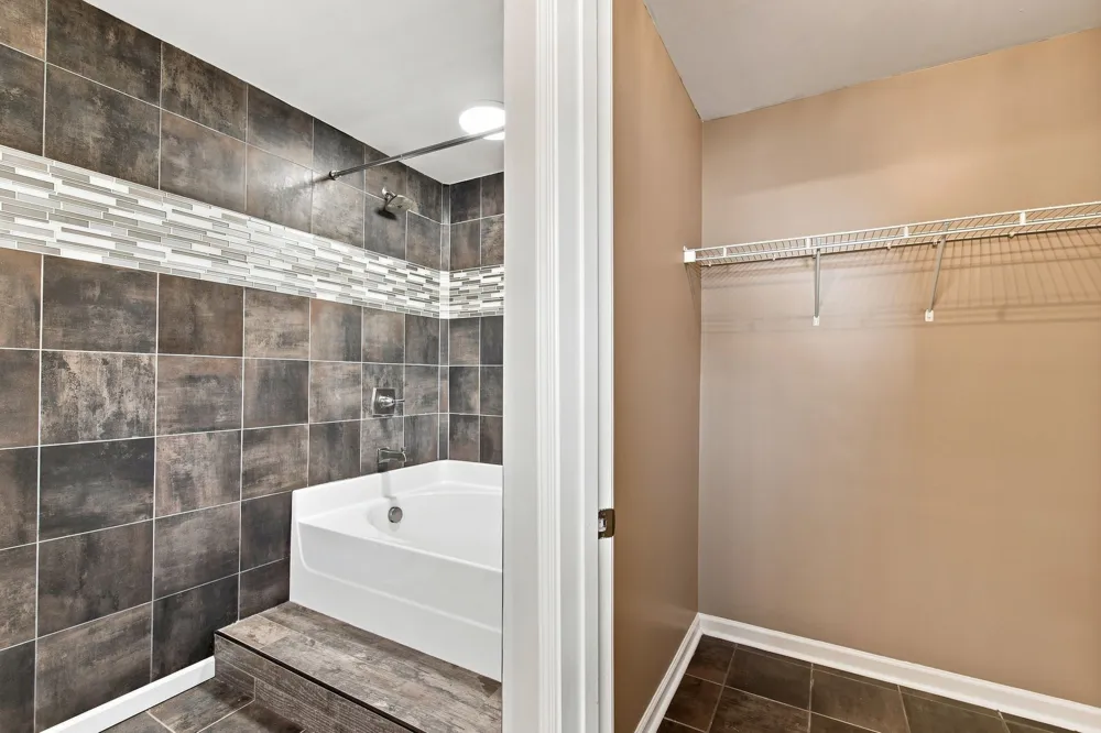 1106 Saddle Creek Dr Mount Juliet, TN 37122