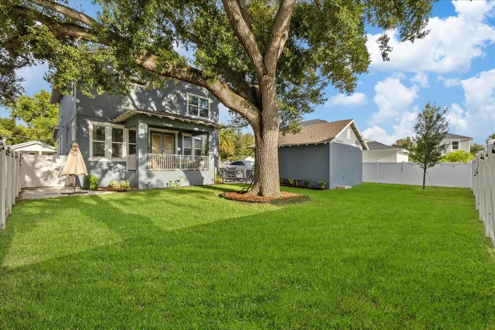 4210 CENTRAL AVENUE Tampa, FL 33603