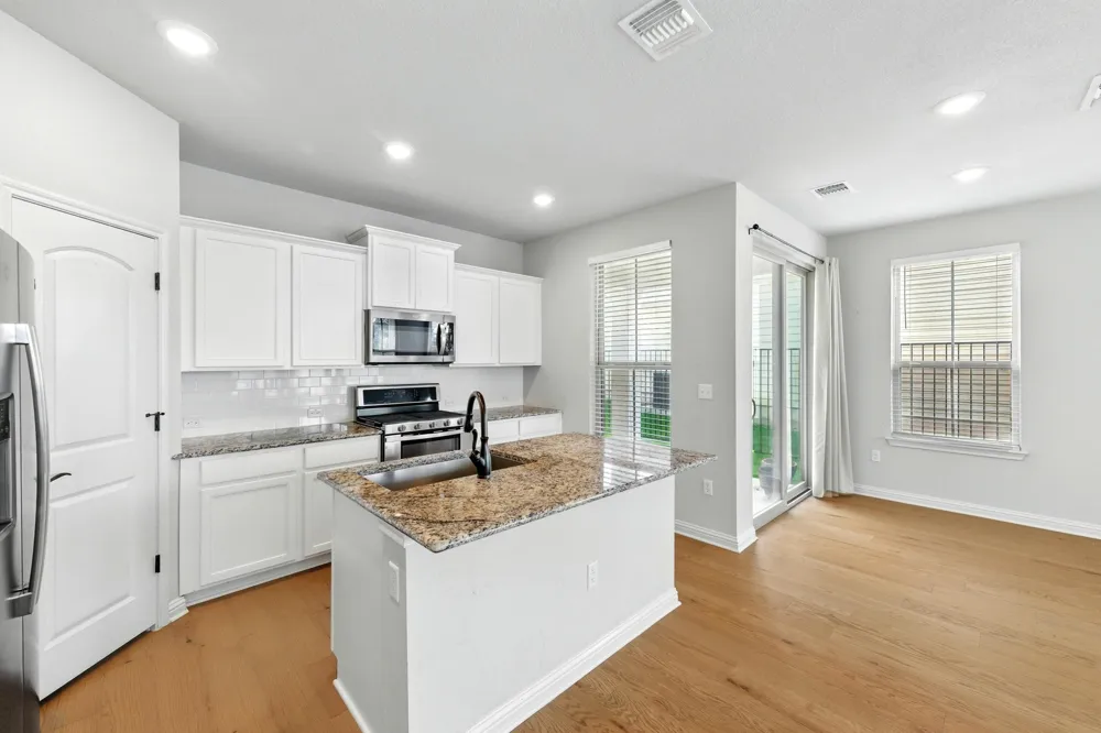 8007 Orizzonte Street Austin, TX 78744