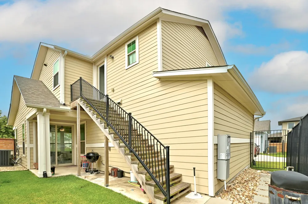 8007 Orizzonte Street Austin, TX 78744