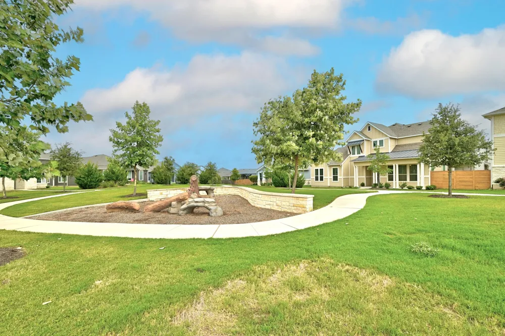8007 Orizzonte Street Austin, TX 78744
