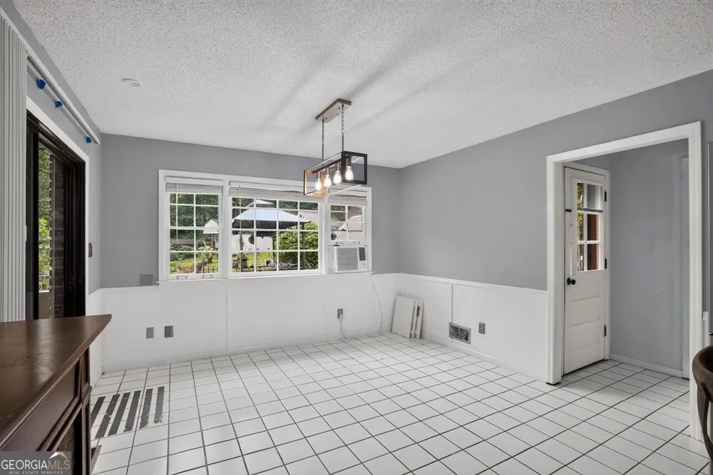 370 Devilla TRCE Fayetteville, GA 30214