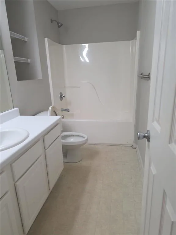 172 Harvest Court #103 Milledgeville, GA 31061