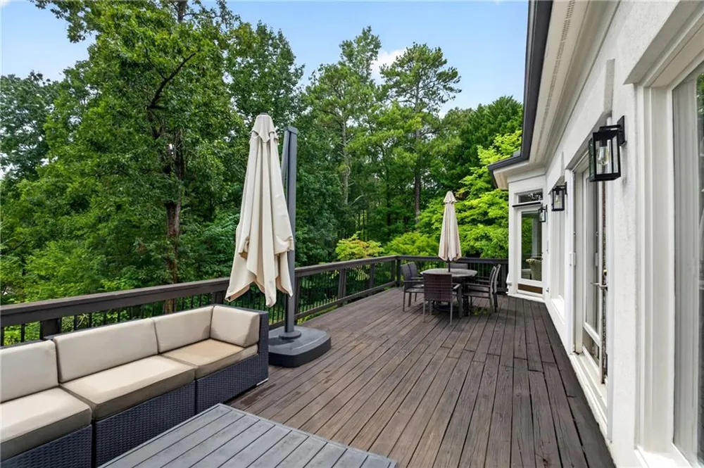 950 Tiverton Lane Johns Creek, GA 30022