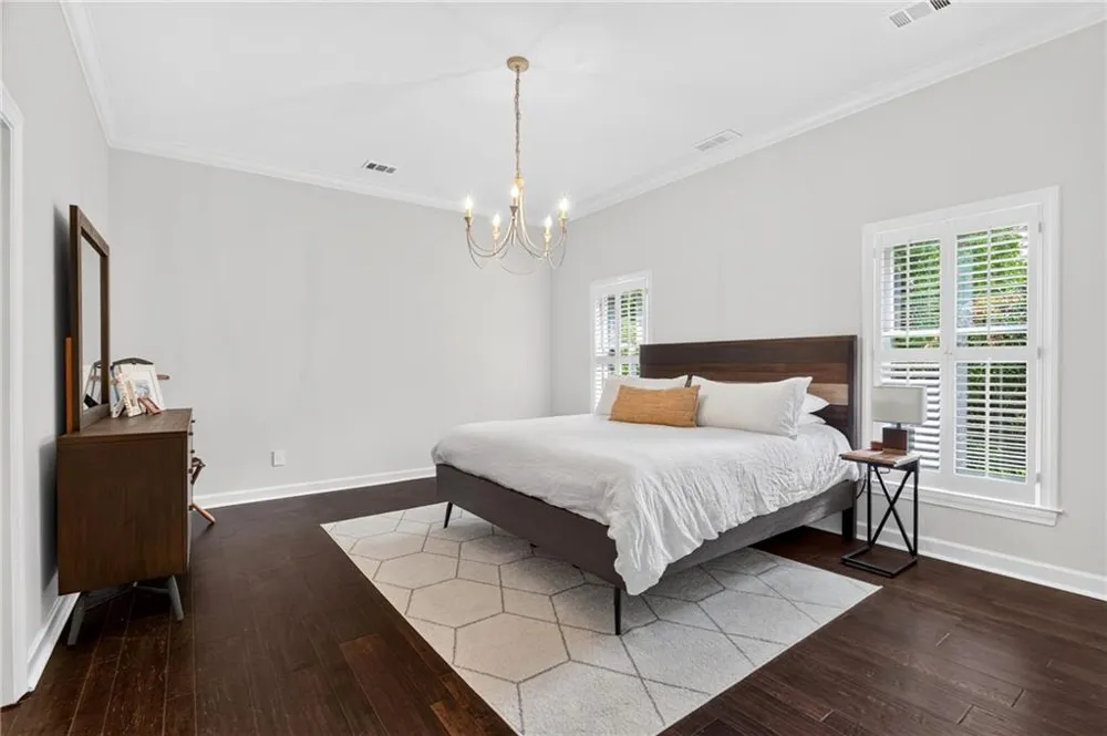 950 Tiverton Lane Johns Creek, GA 30022