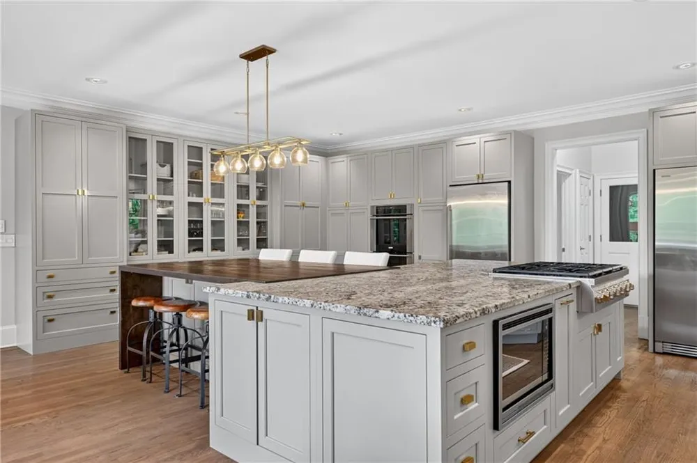 950 Tiverton Lane Johns Creek, GA 30022