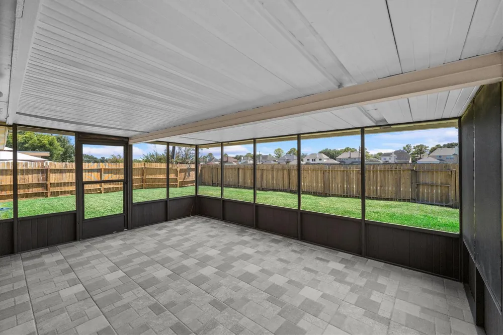 14219 Swanfield Drive Houston, TX 77083