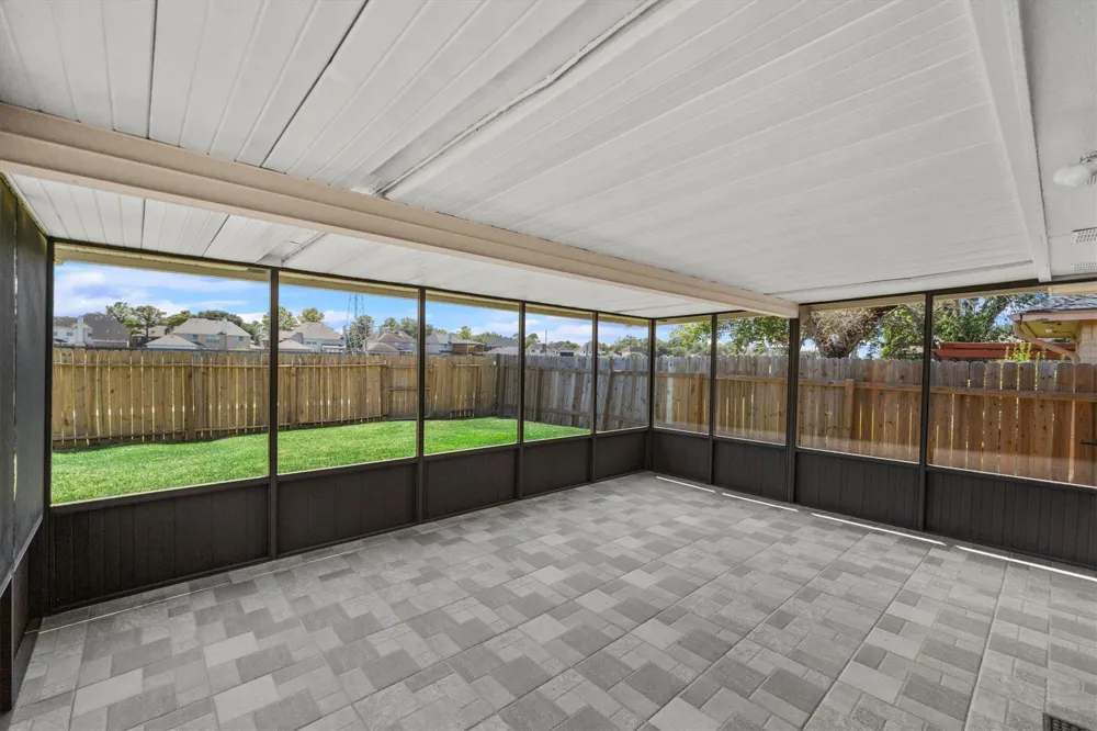 14219 Swanfield Drive Houston, TX 77083