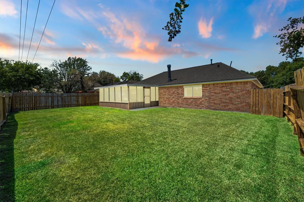 14219 Swanfield Drive Houston, TX 77083