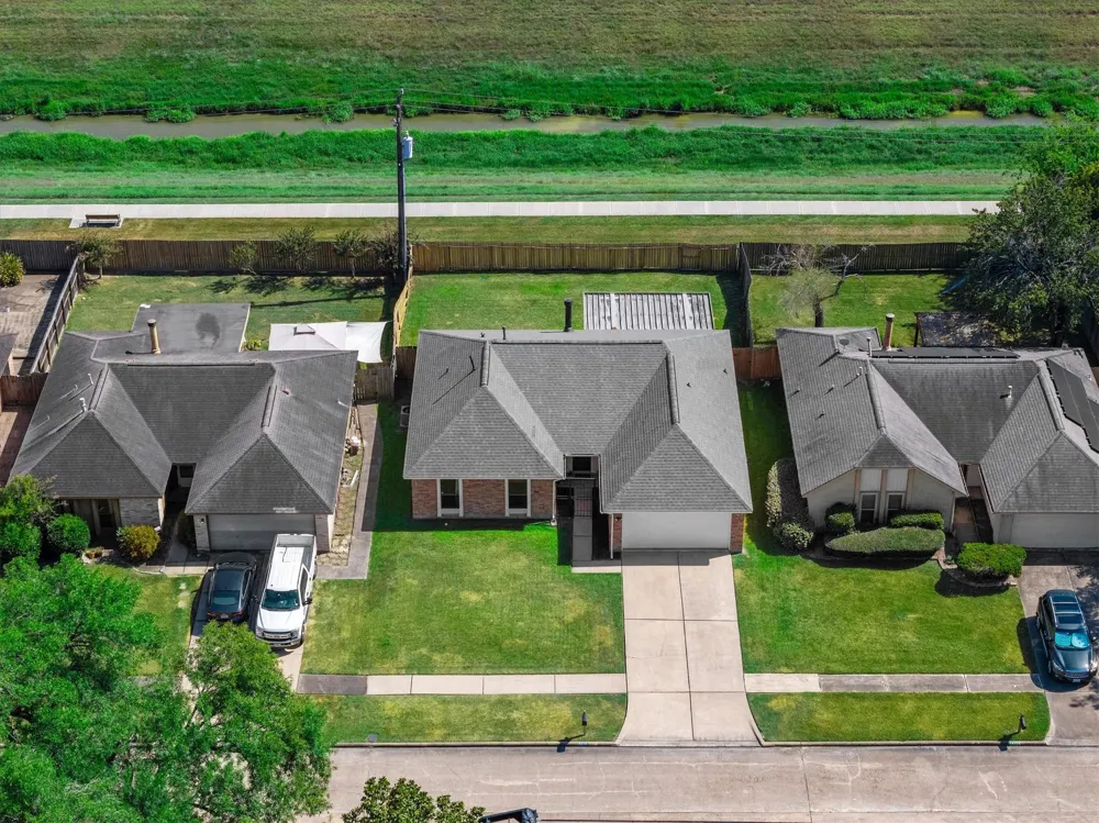 14219 Swanfield Drive Houston, TX 77083