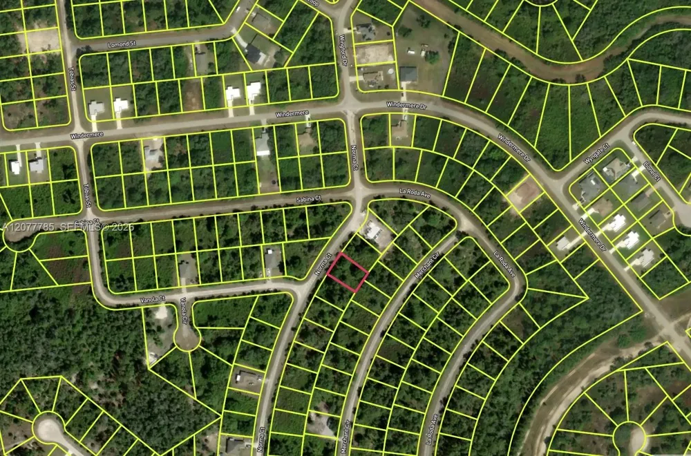1872 Norma Ct Lehigh Acres, FL 33972