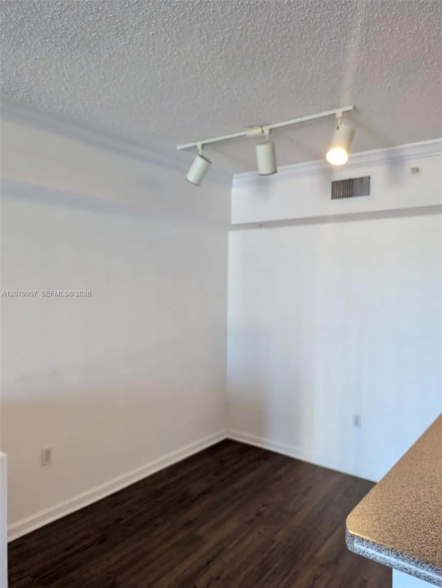 1919 Van Buren St #721A Hollywood, FL 33020