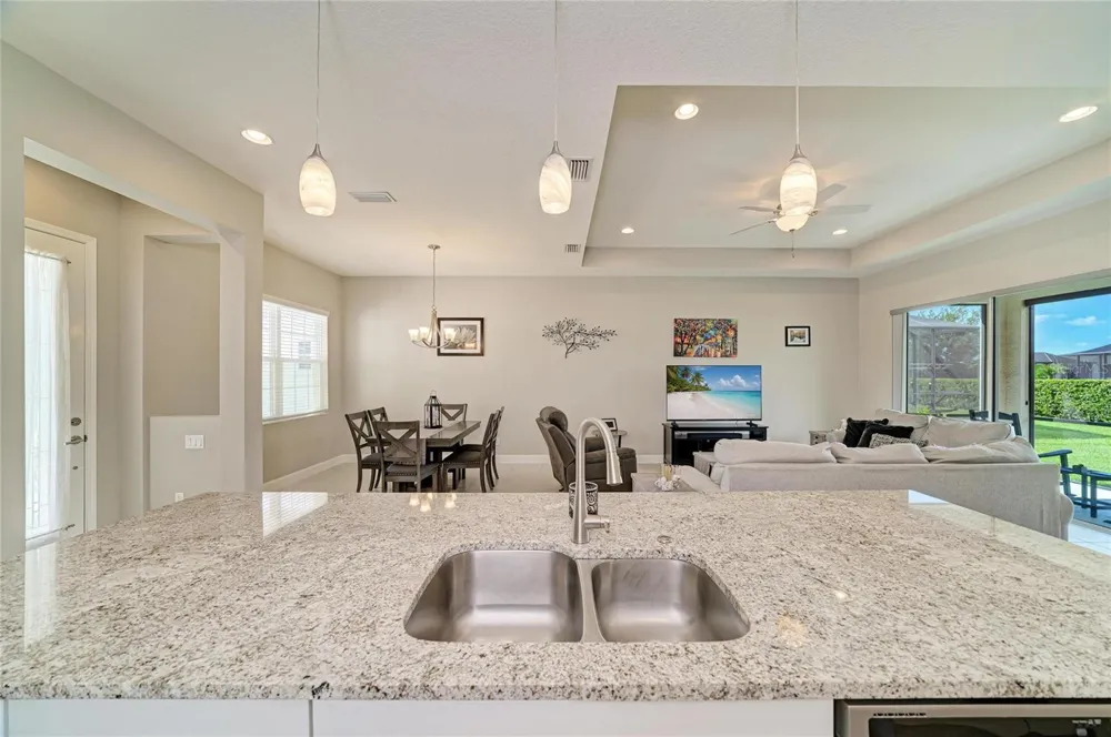 3835 CREEKSIDE PARK DRIVE Parrish, FL 34219
