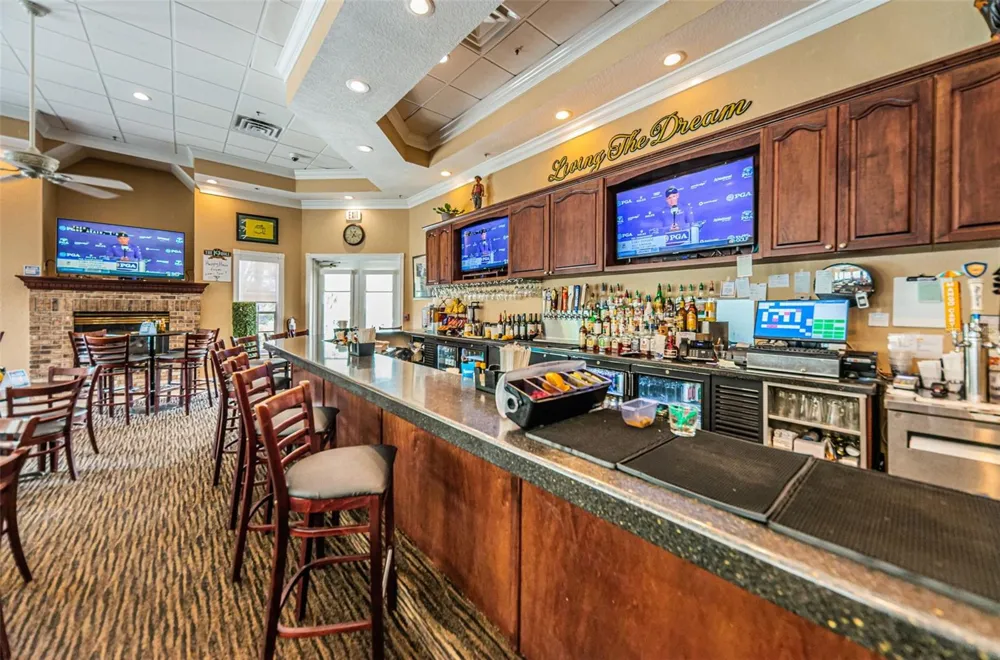 9423 SUMMERBREEZE TERRACE New Port Richey, FL 34655