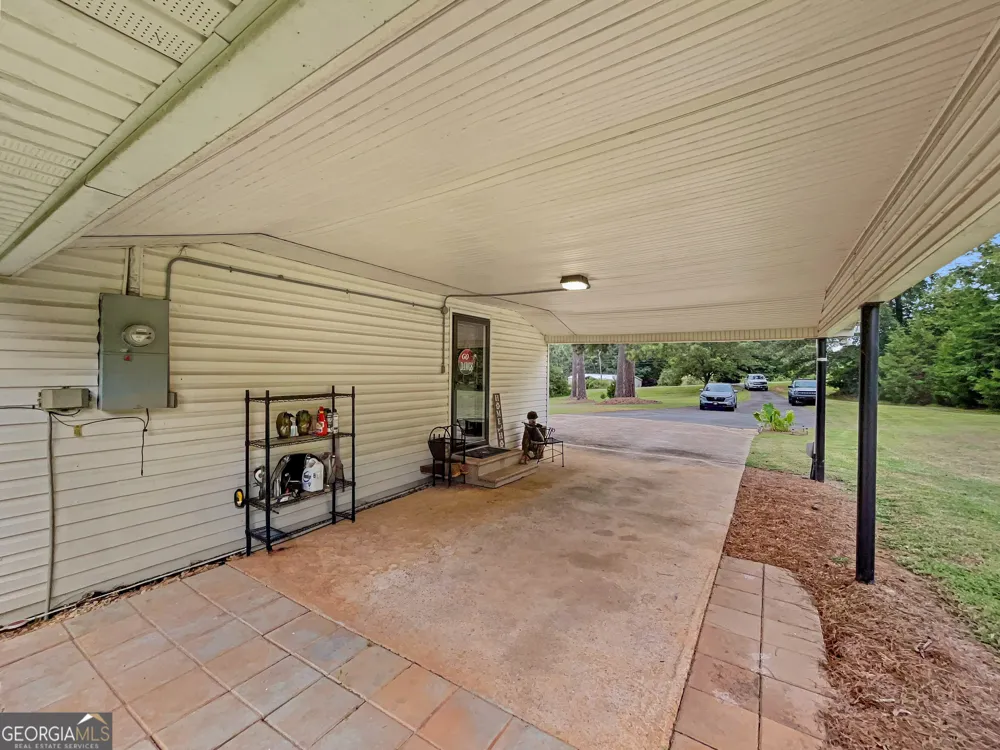 680 Hunters Creek RD Toccoa, GA 30577