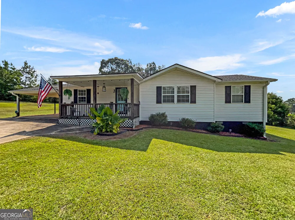 680 Hunters Creek RD Toccoa, GA 30577