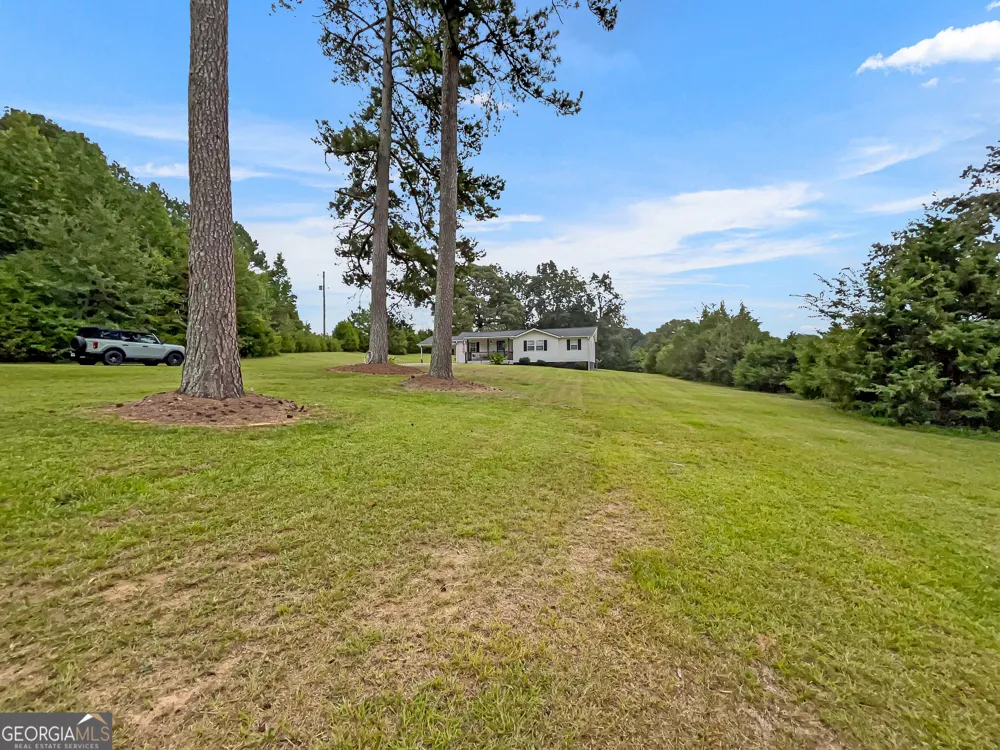 680 Hunters Creek RD Toccoa, GA 30577