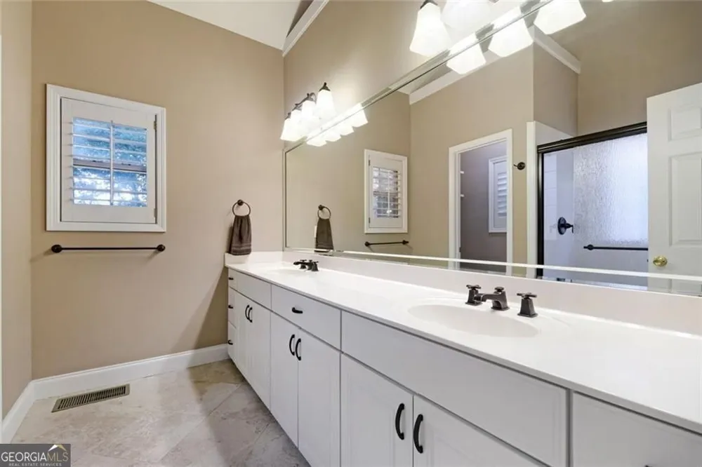 128 Monterey DR Peachtree City, GA 30269