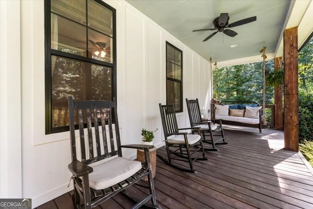 889 Freehome RD Canton, GA 30115