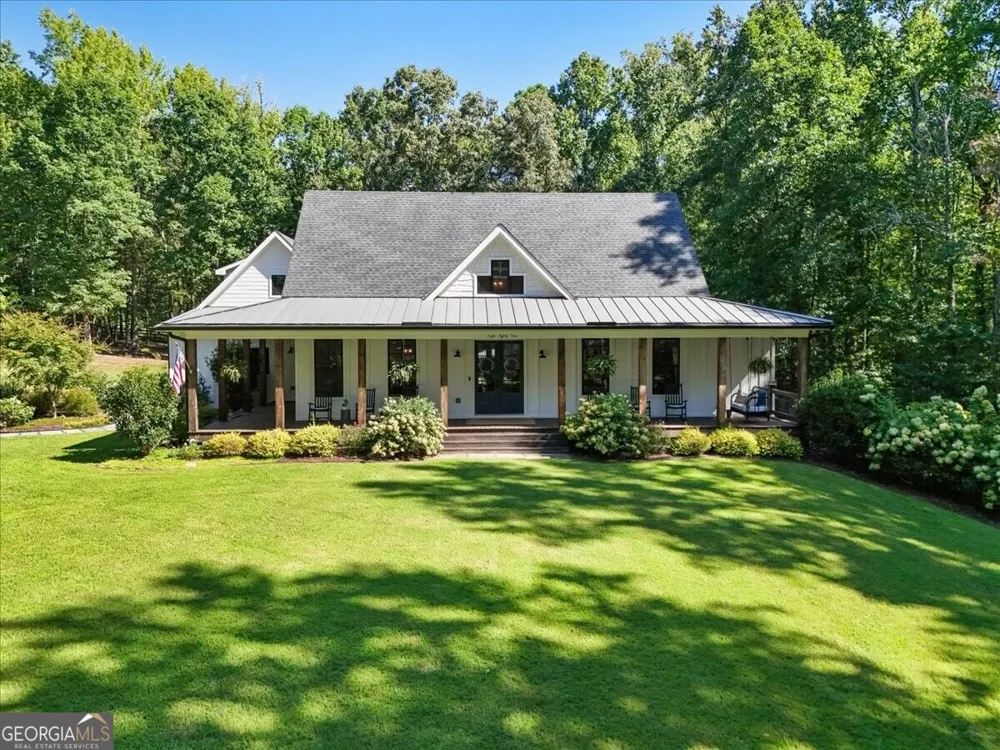 889 Freehome RD Canton, GA 30115