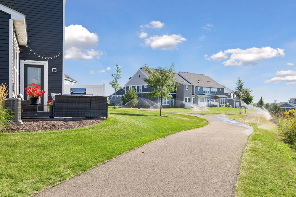 9525 4th Street Lake Elmo, MN 55129