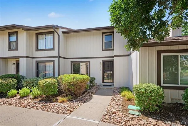 16036 E Ithaca Place #B Aurora, CO 80013