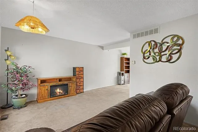16036 E Ithaca Place #B Aurora, CO 80013